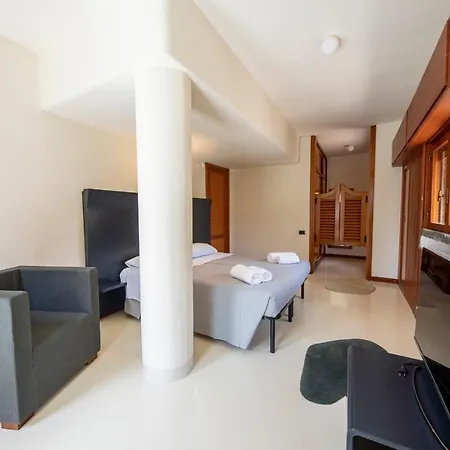 Casa Mitra *